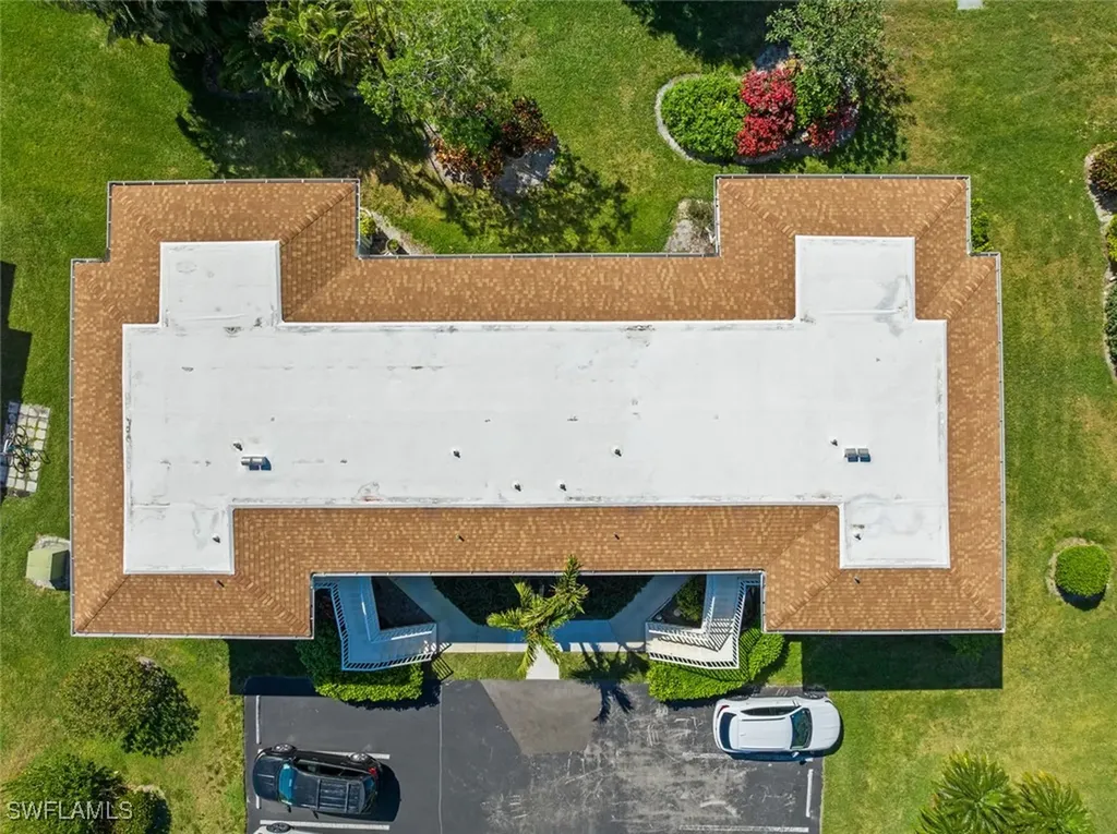 865 Teryl Road Naples FL 34112