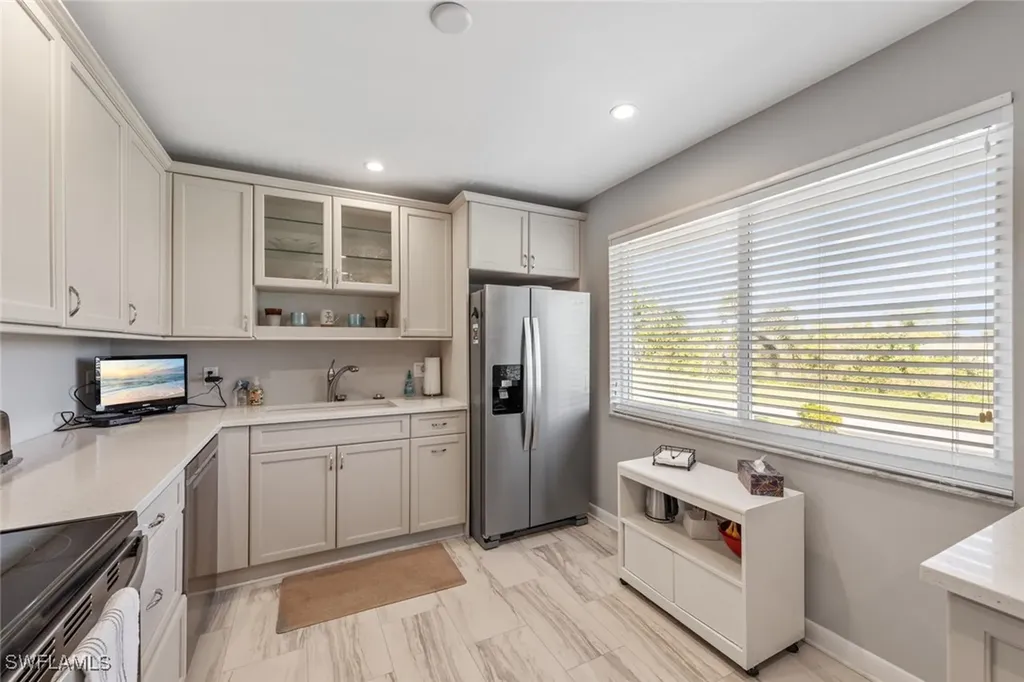 865 Teryl Road Naples FL 34112
