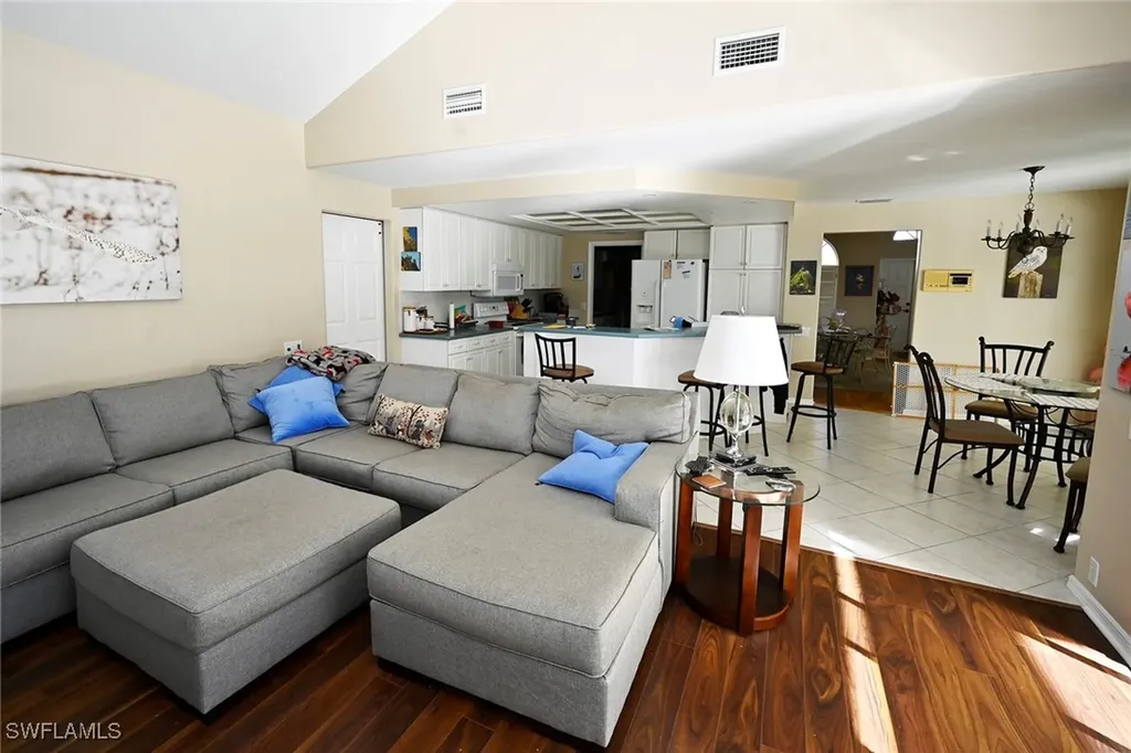 15176 Fiddlesticks Boulevard Fort Myers FL 33912