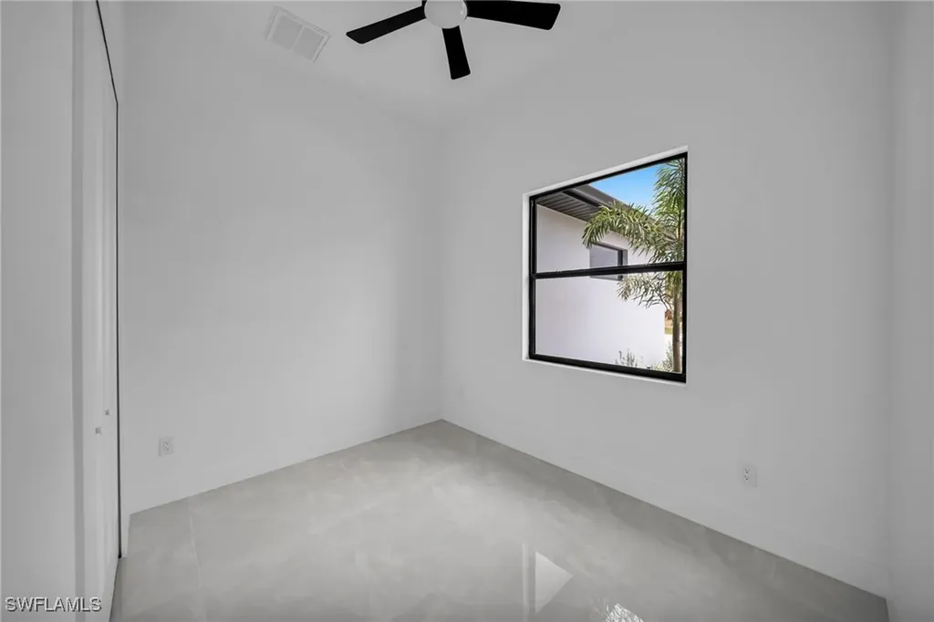 314 SW 31st Terrace Cape Coral FL 33914