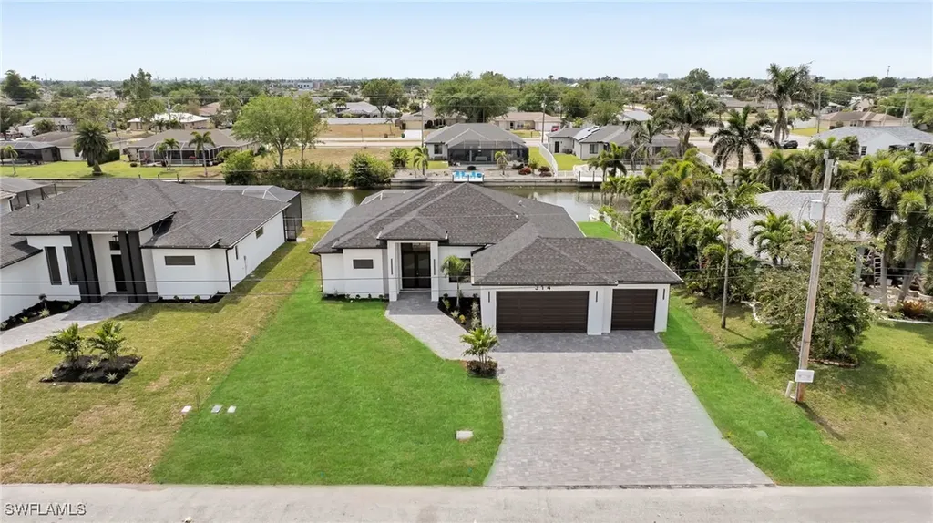 314 SW 31st Terrace Cape Coral FL 33914