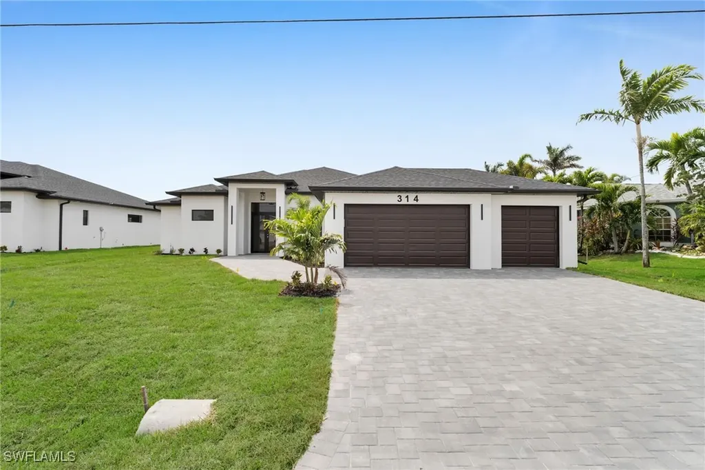 314 SW 31st Terrace Cape Coral FL 33914