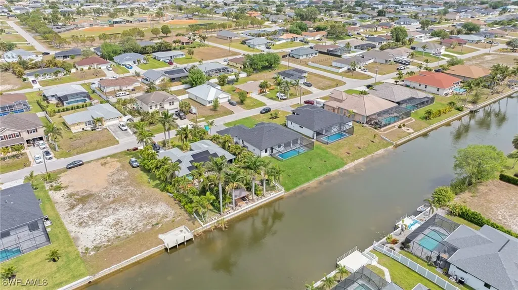 314 SW 31st Terrace Cape Coral FL 33914