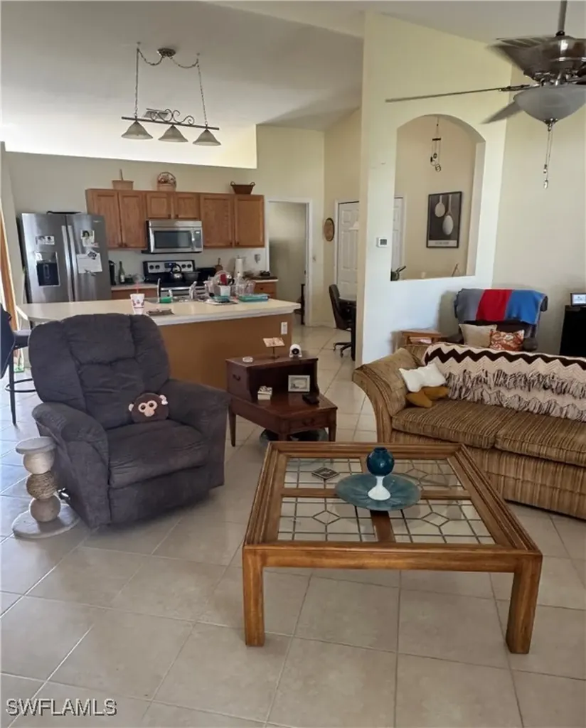 630 NW 17th Avenue Cape Coral FL 33993