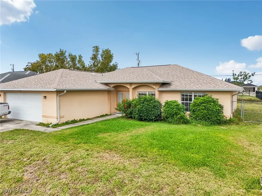 1818 NE 2nd Avenue Cape Coral FL 33909