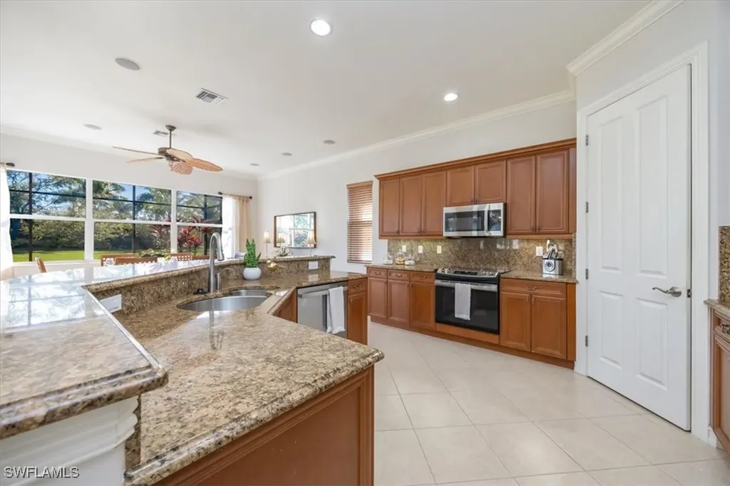 7692 Cottesmore Drive Naples FL 34113