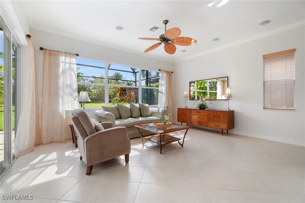 7692 Cottesmore Drive Naples FL 34113