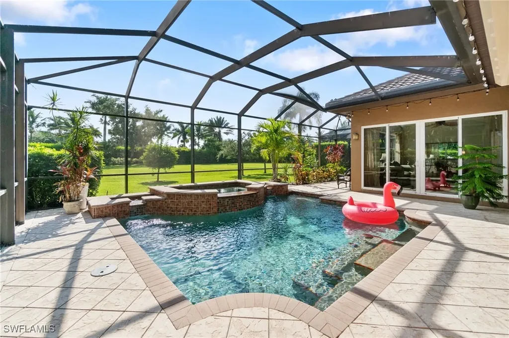 7692 Cottesmore Drive Naples FL 34113