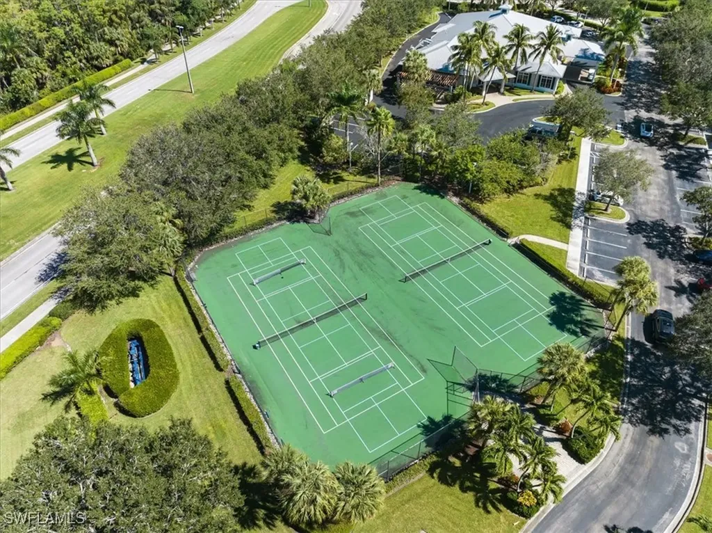 7692 Cottesmore Drive Naples FL 34113