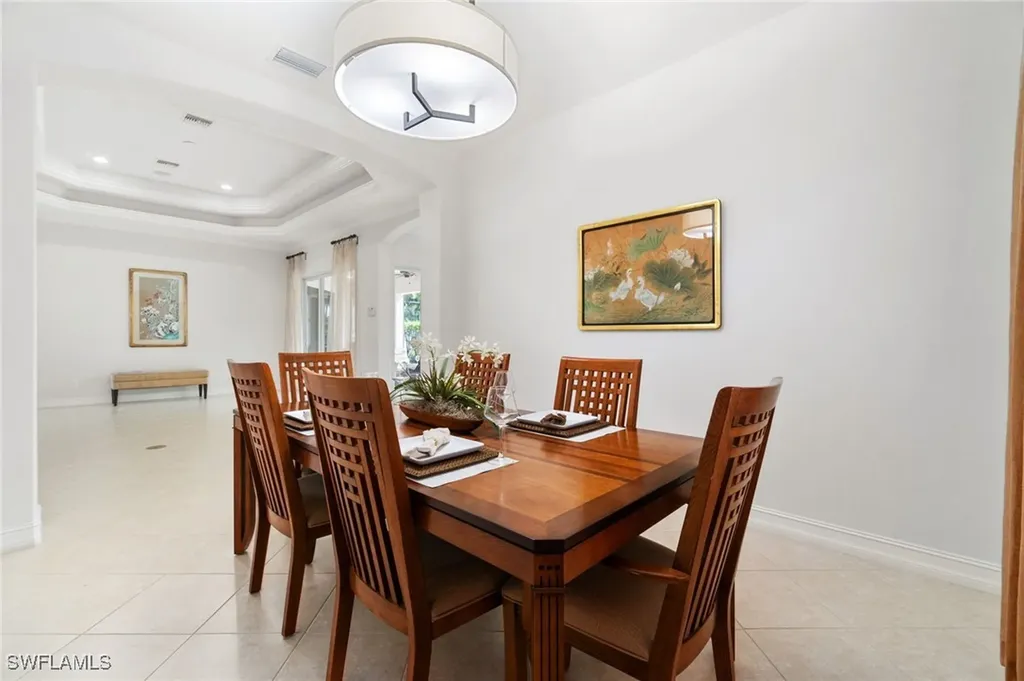 7692 Cottesmore Drive Naples FL 34113