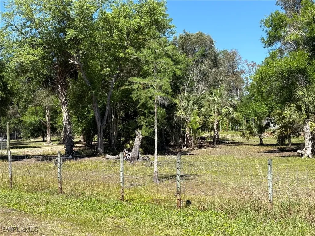 22655 Tinas Lane Fort Myers FL 33913