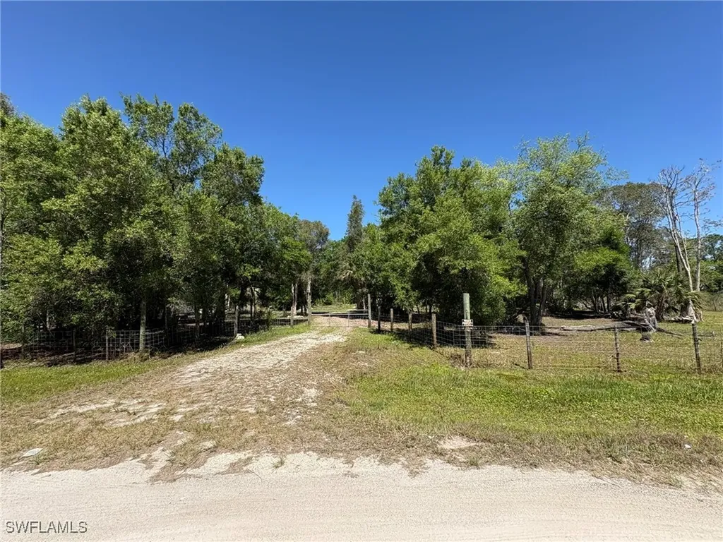 22655 Tinas Lane Fort Myers FL 33913