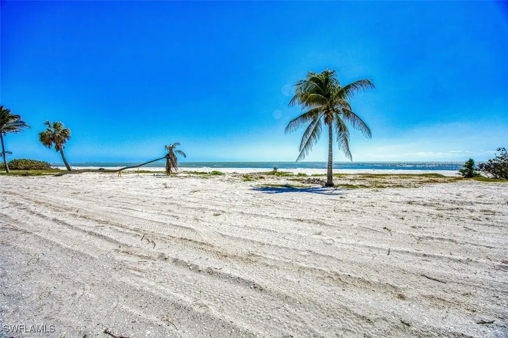 2255 W Gulf Drive Sanibel FL 33957