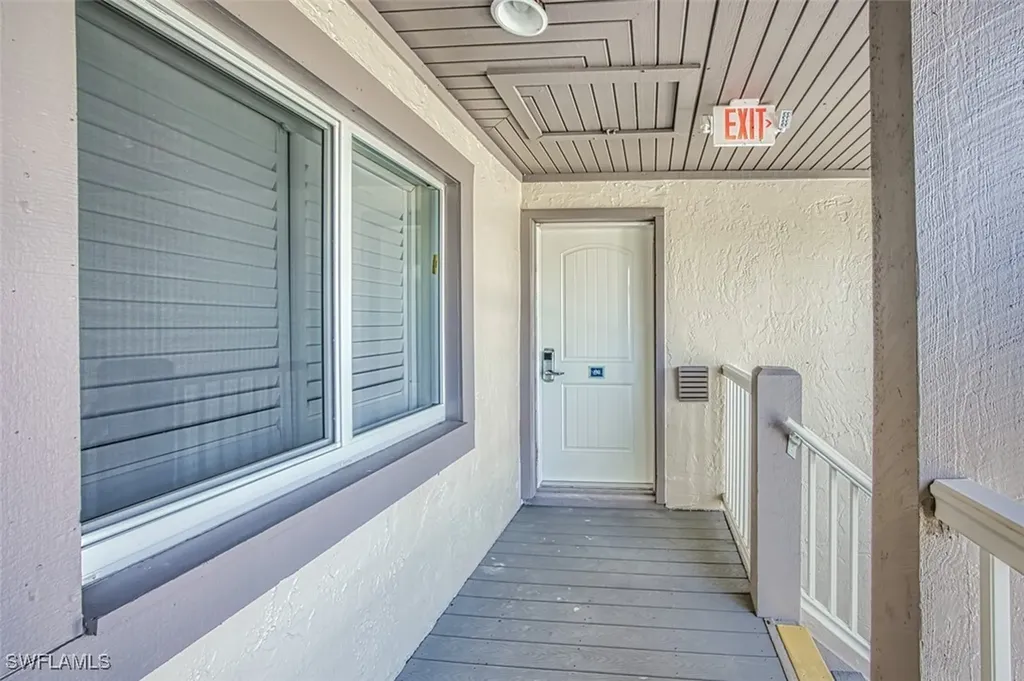 2255 W Gulf Drive Sanibel FL 33957