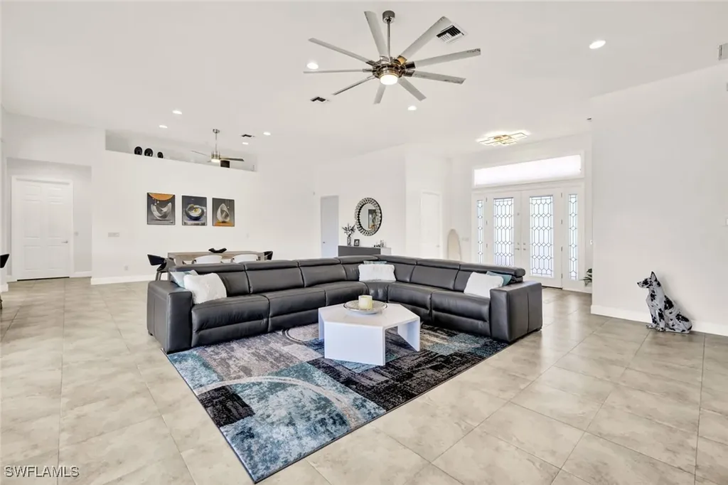 304 NE 14th Avenue Cape Coral FL 33909