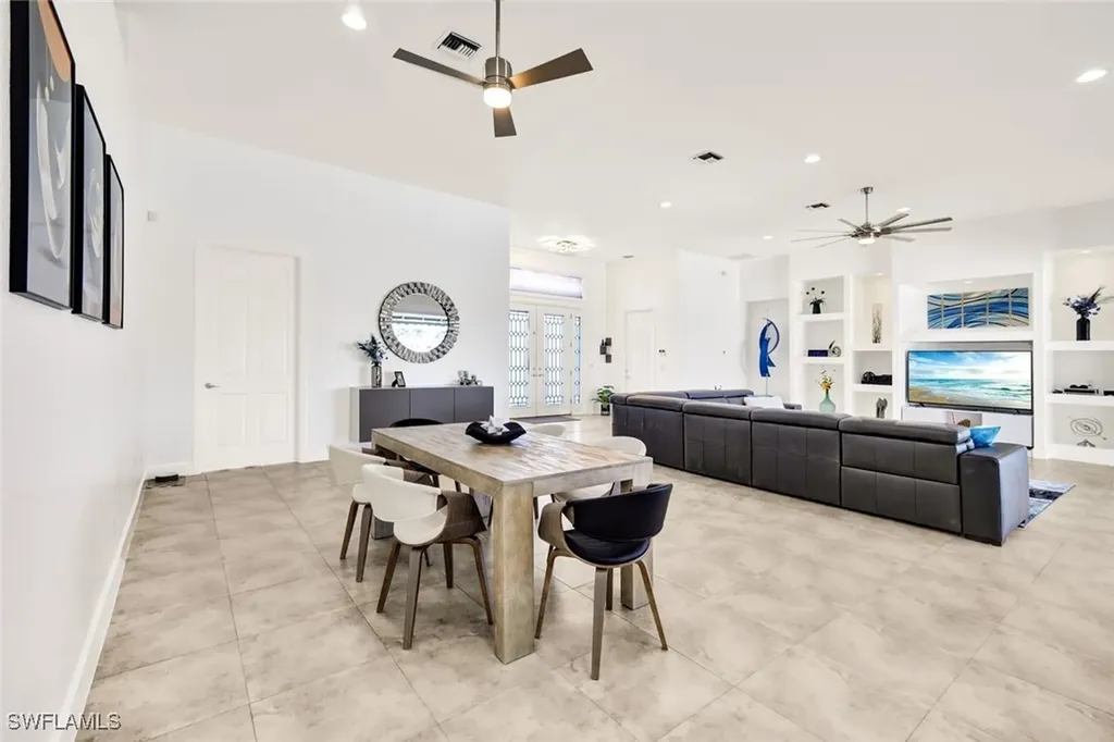 304 NE 14th Avenue Cape Coral FL 33909