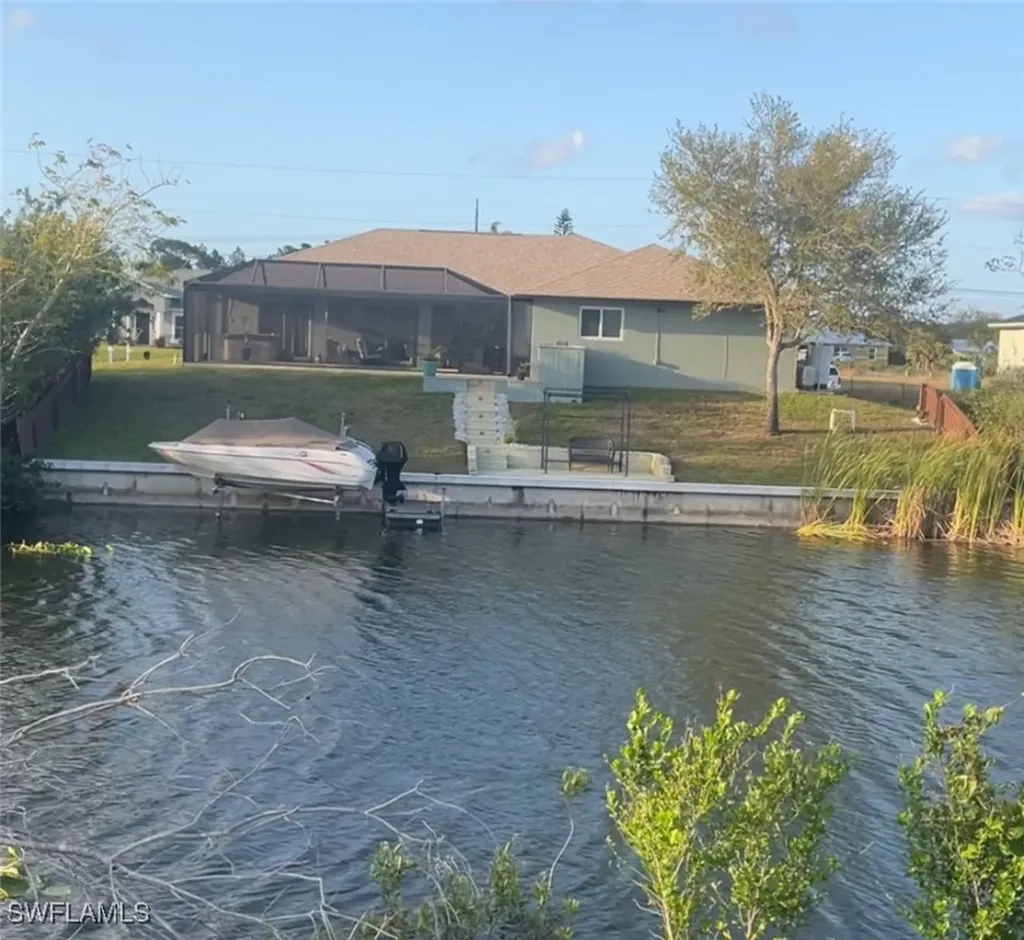 1715 NE 27th Street Cape Coral FL 33909