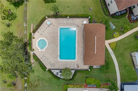 8474 Charter Club Circle Fort Myers FL 33919