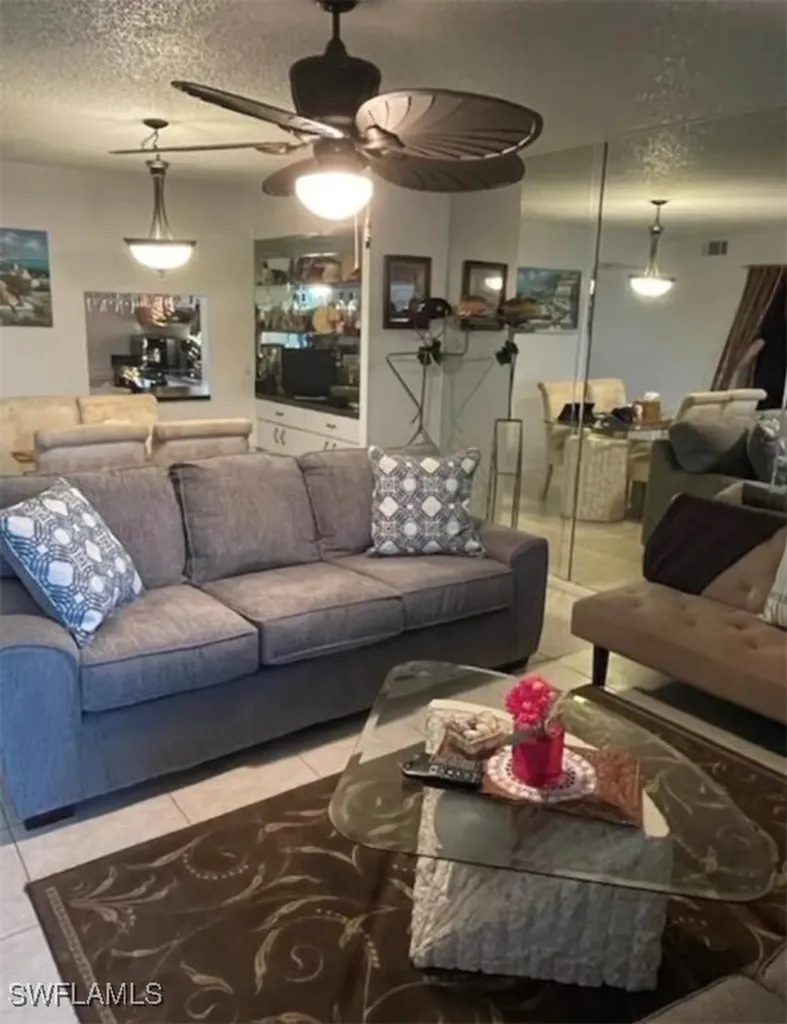 163 Palm Drive Naples FL 34112