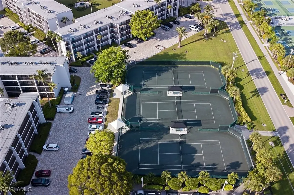 1401 Middle Gulf Drive Sanibel FL 33957