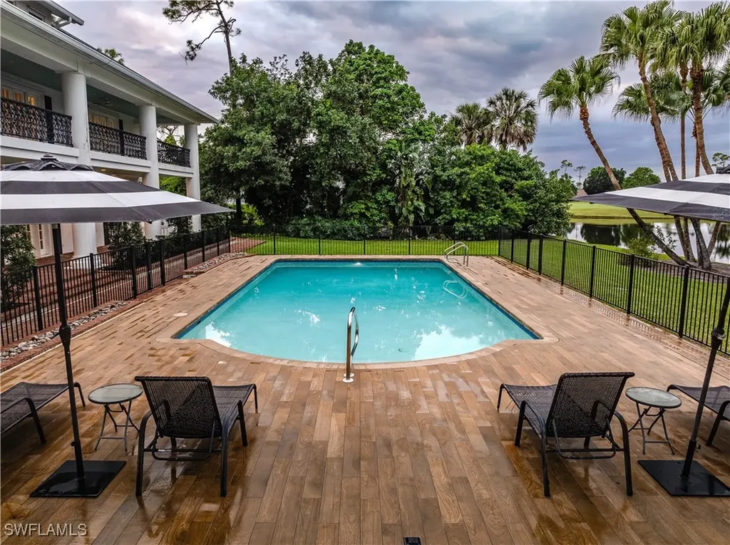 13189 Valewood Drive Naples FL 34119
