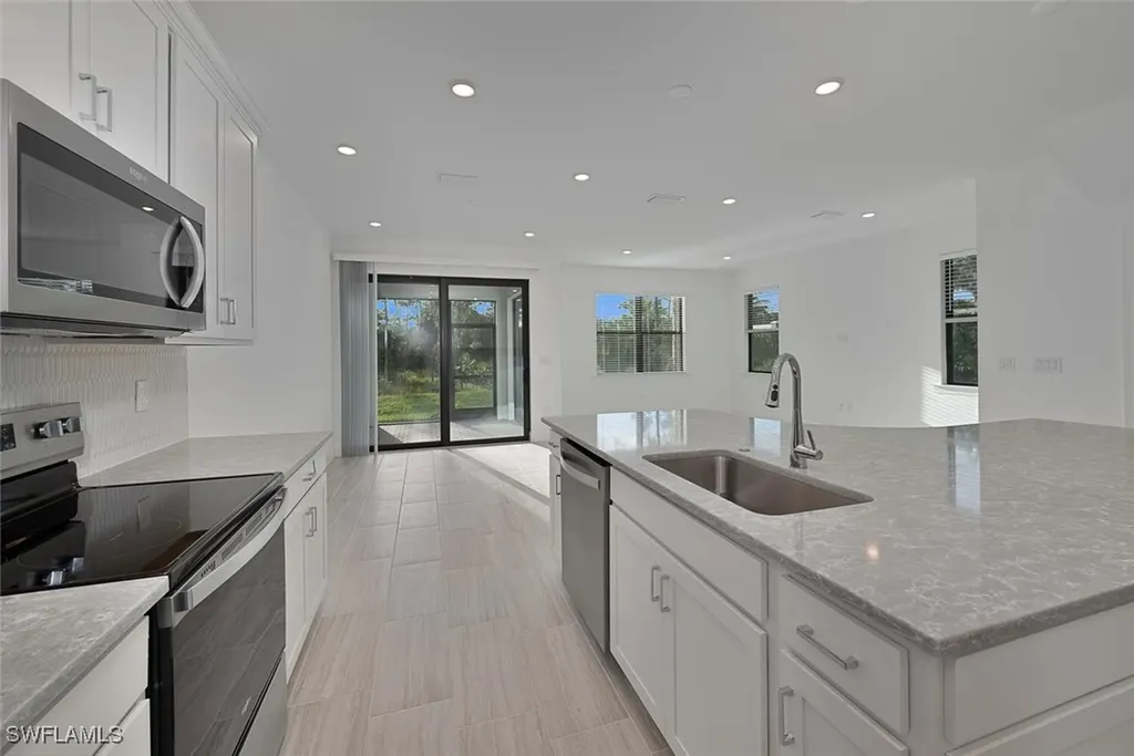4322 Sonoma Oaks Circle Naples FL 34119