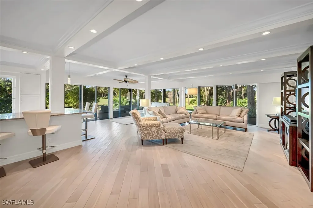 108 Clubhouse Drive Naples FL 34105