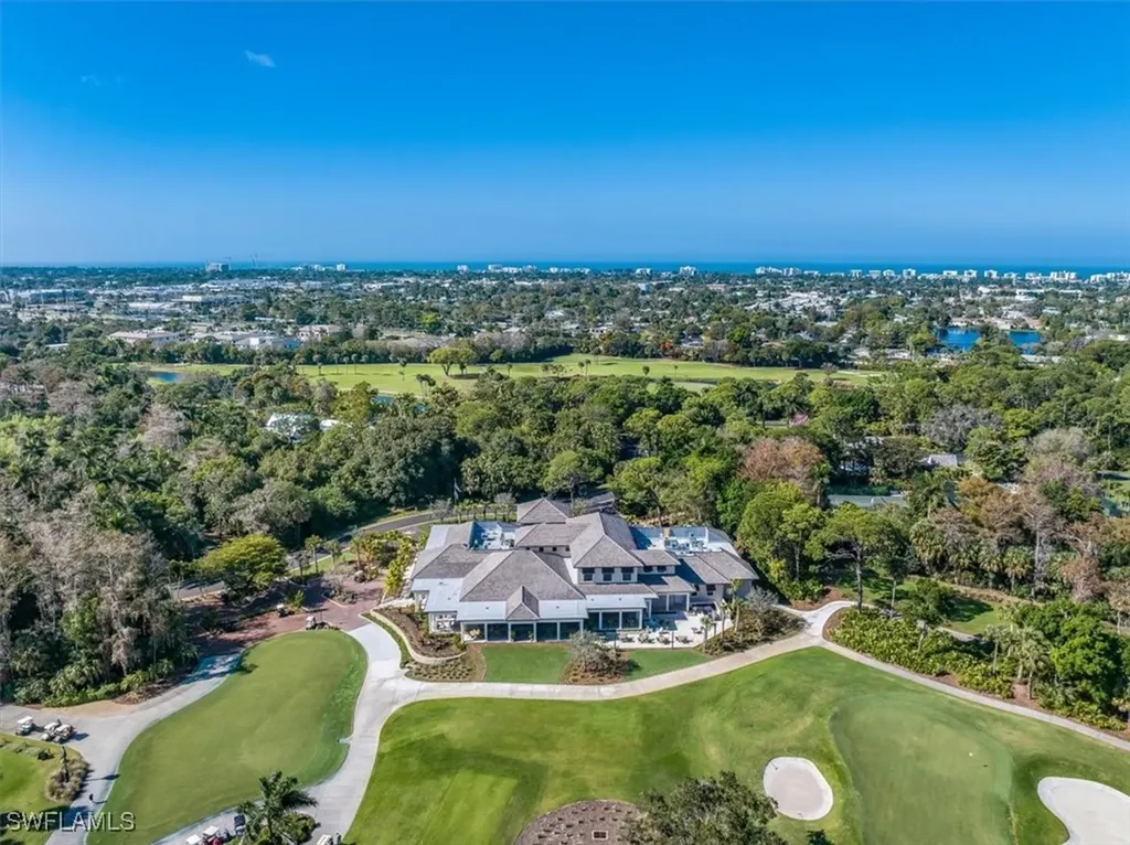 108 Clubhouse Drive Naples FL 34105