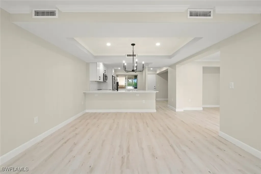 200 Periwinkle Way Sanibel FL 33957