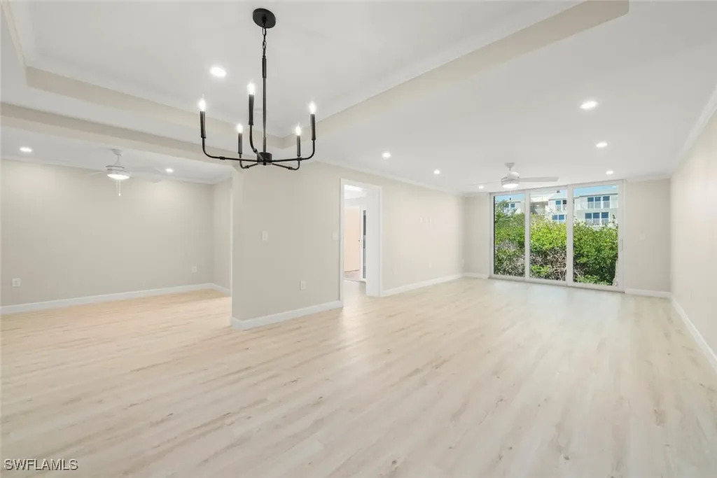 200 Periwinkle Way Sanibel FL 33957