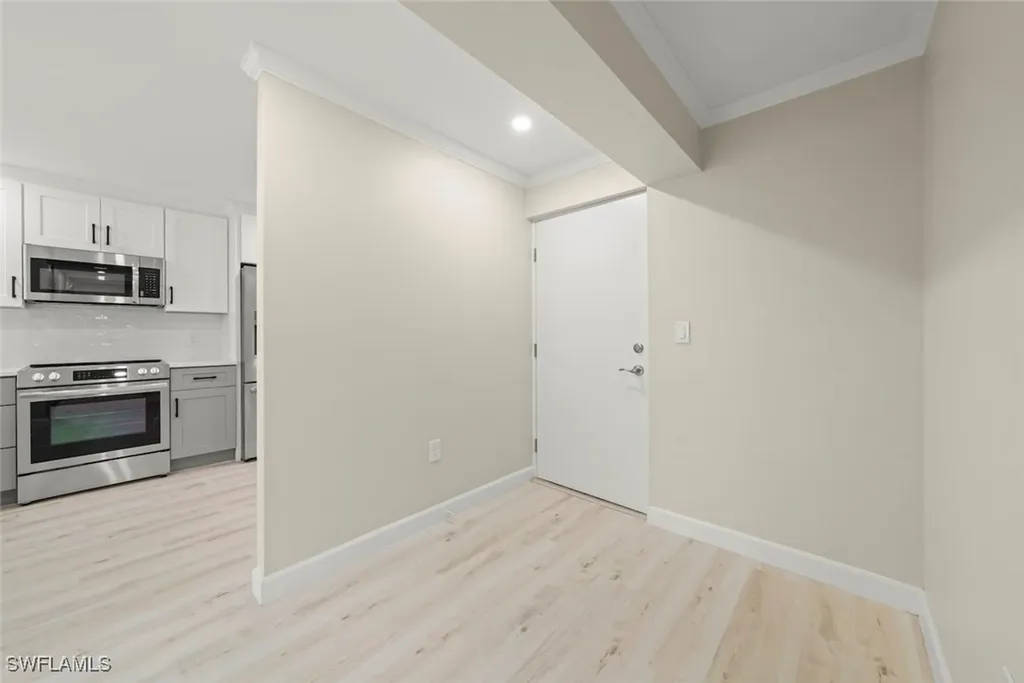 200 Periwinkle Way Sanibel FL 33957