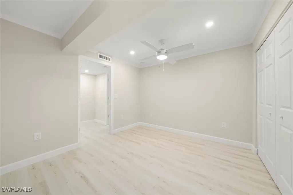 200 Periwinkle Way Sanibel FL 33957