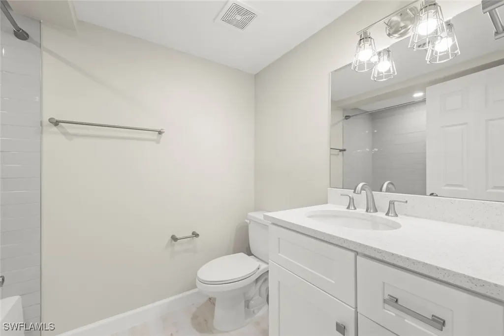 200 Periwinkle Way Sanibel FL 33957