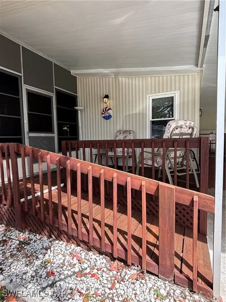 207 Harvest Lane North Fort Myers FL 33917