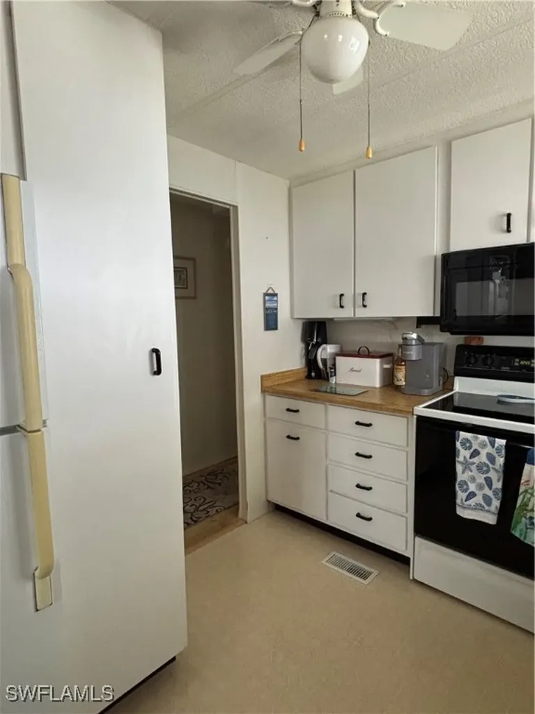 207 Harvest Lane North Fort Myers FL 33917