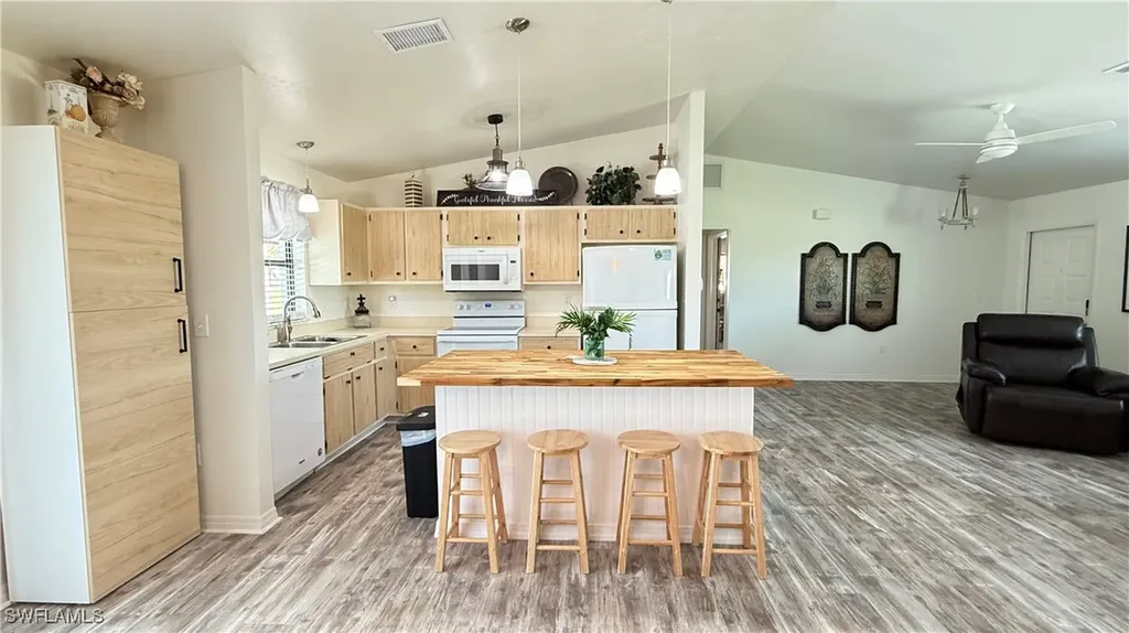 18161 Interlochen Lane Alva FL 33920