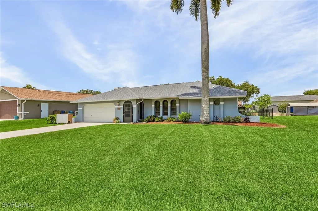 2130 Waylife Court Alva FL 33920