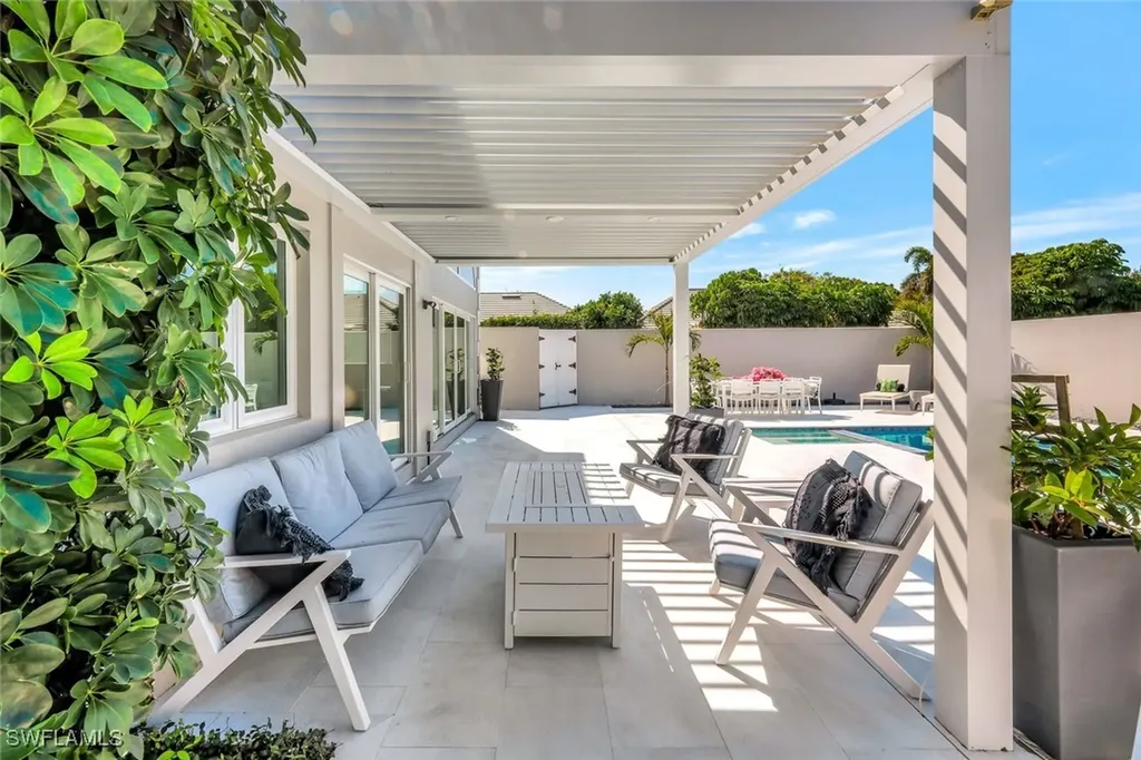 7063 Villa Lantana Way Naples FL 34108