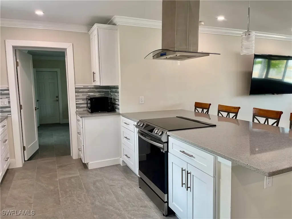 345 Donora Boulevard Fort Myers Beach FL 33931