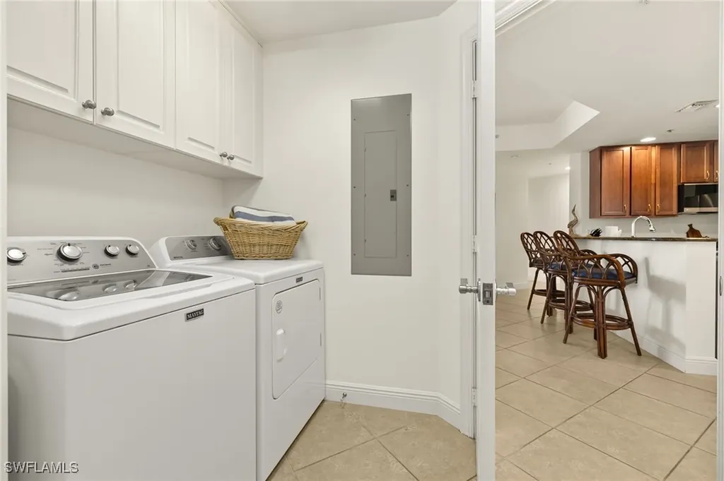 5793 Cape Harbour Drive Cape Coral FL 33914