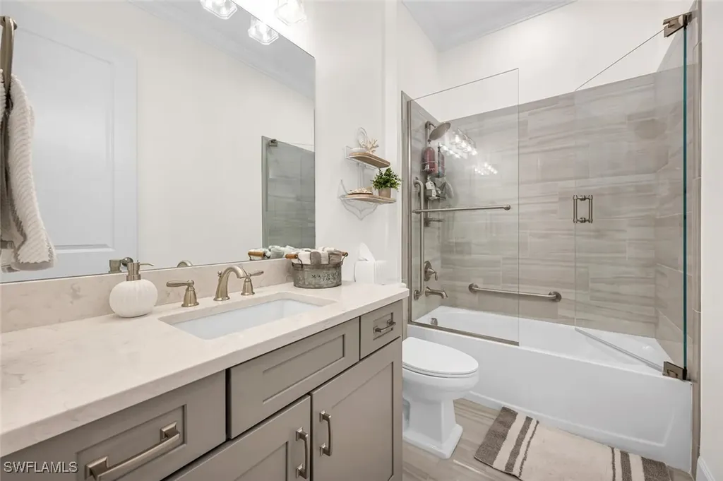 9633 Montelanico Loop Naples FL 34119