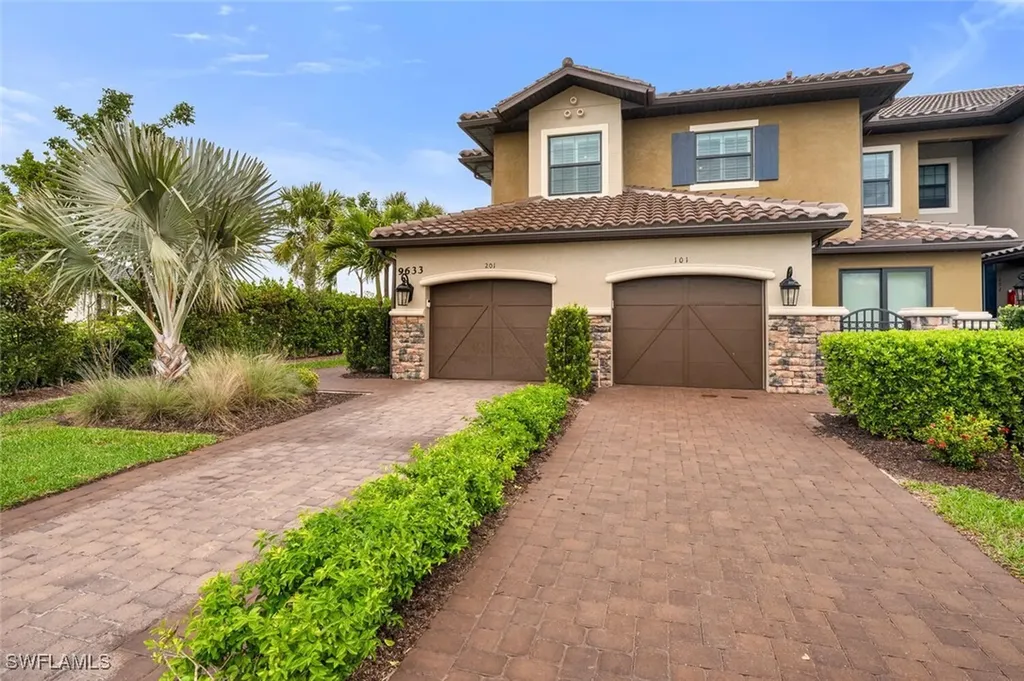9633 Montelanico Loop Naples FL 34119