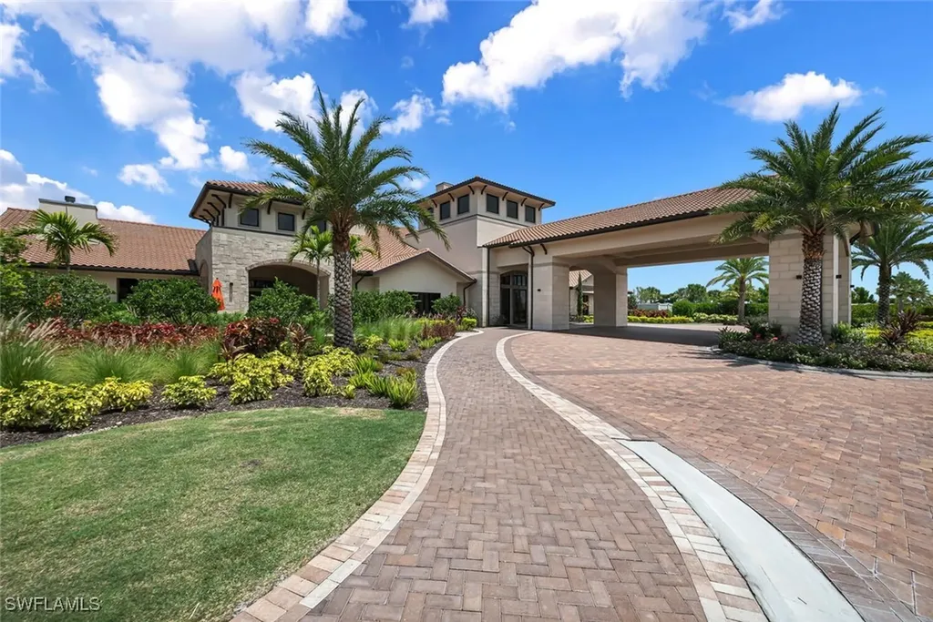 9633 Montelanico Loop Naples FL 34119