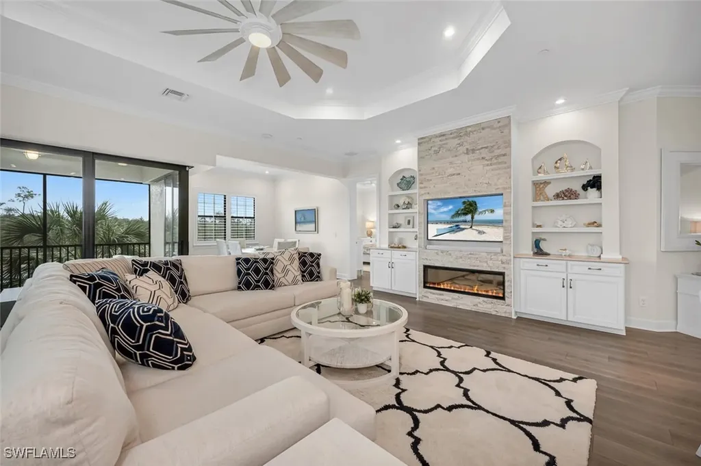 9633 Montelanico Loop Naples FL 34119