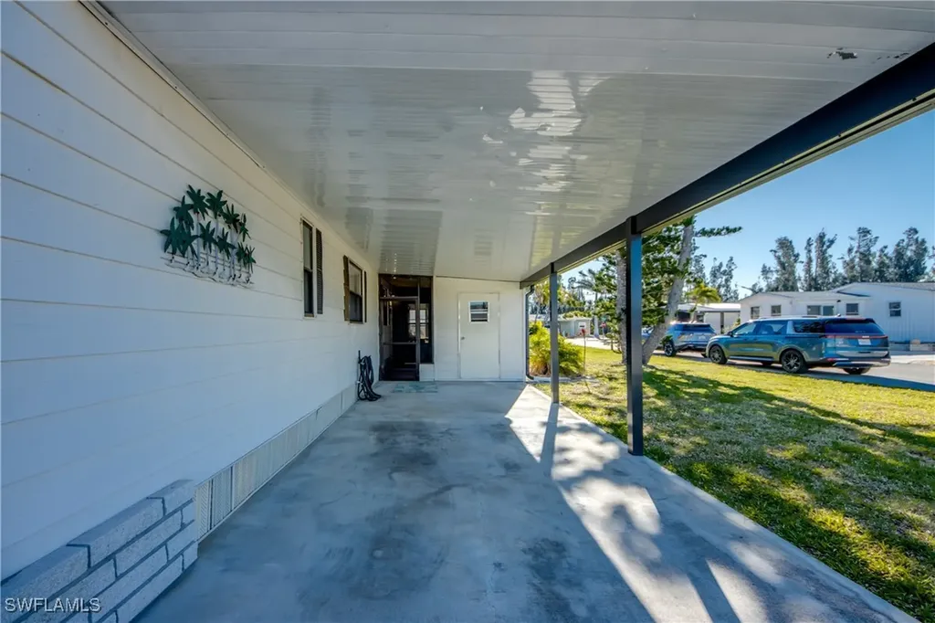 7126 Ladyfish Drive St. James City FL 33956