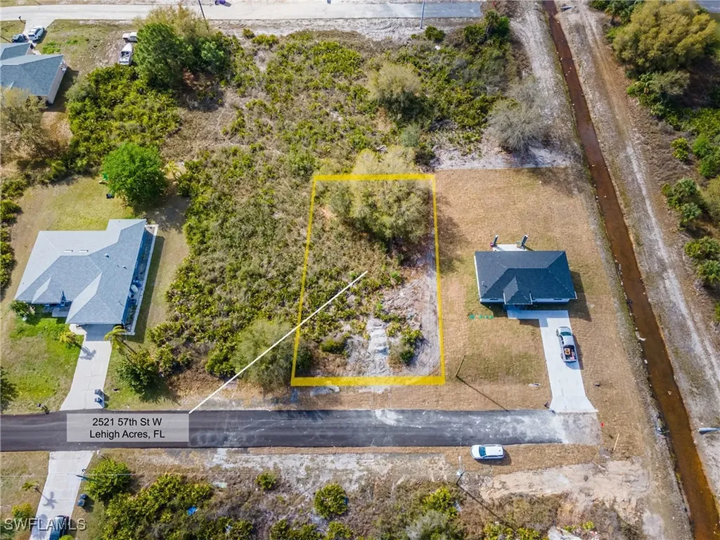 2521 57th Street W Lehigh Acres FL 33971