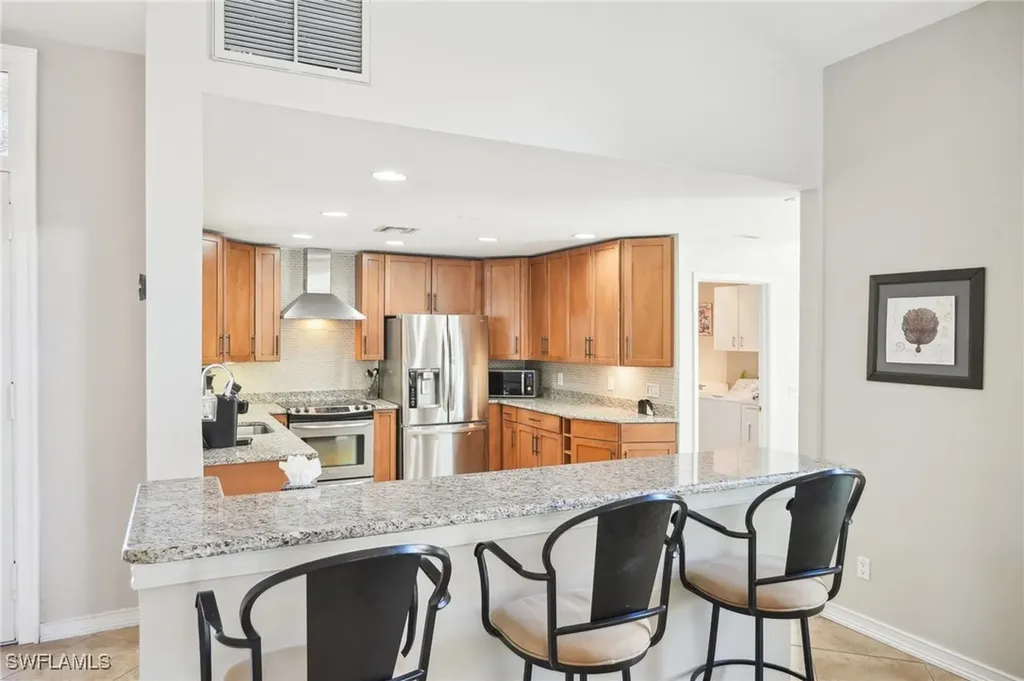 518 Cormorant Cove Naples FL 34113