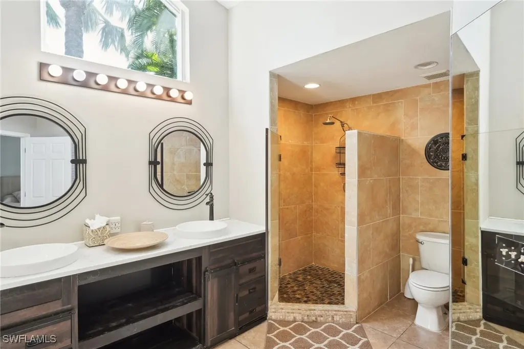518 Cormorant Cove Naples FL 34113