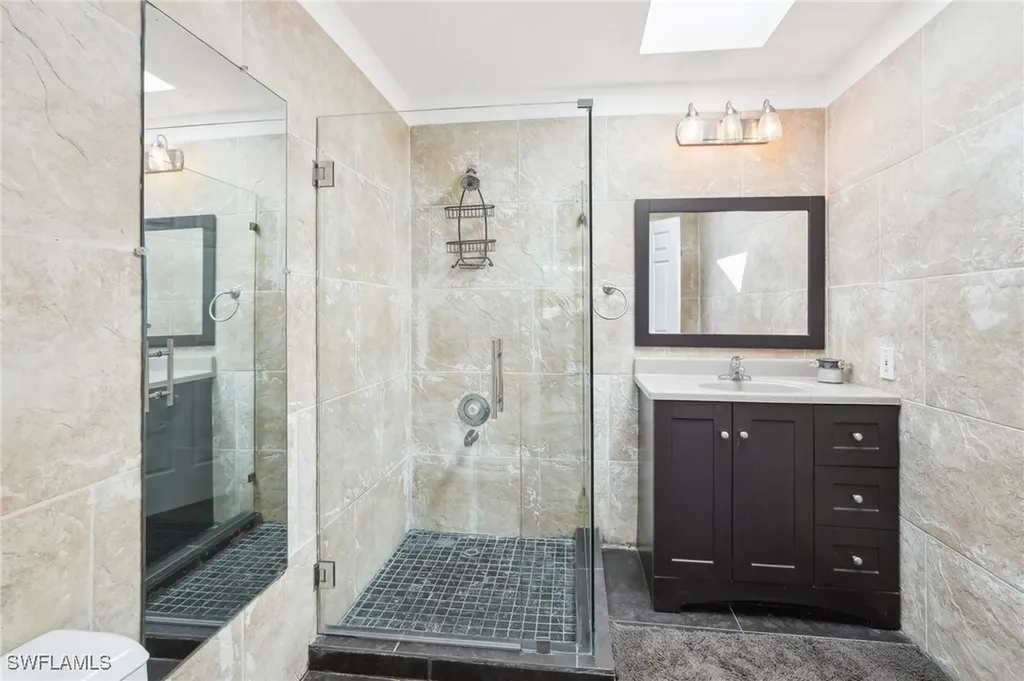 518 Cormorant Cove Naples FL 34113