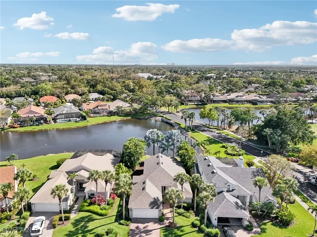 518 Cormorant Cove Naples FL 34113